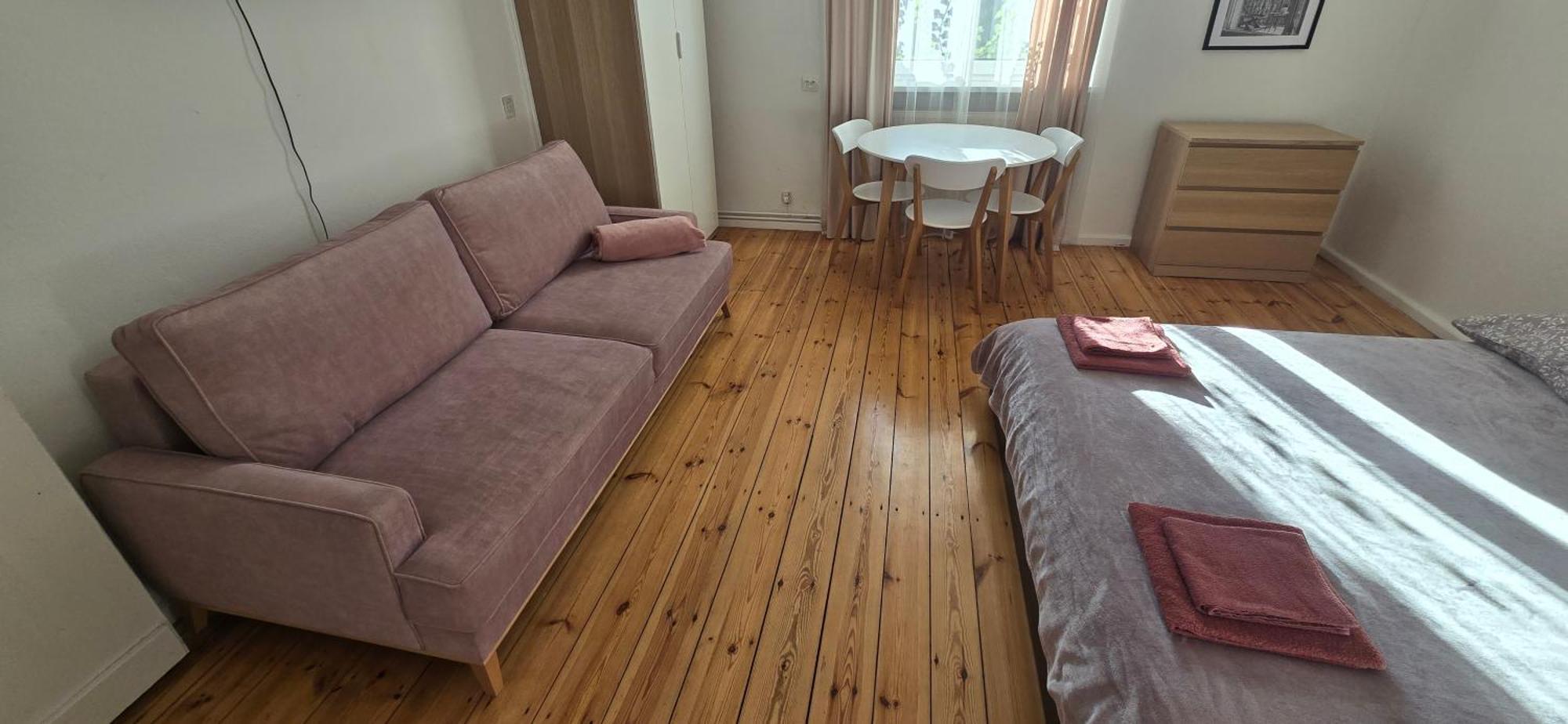 Przestronne Pokoje W Domu Prywatnym Ze Wspolna Lazienka Prywatnosc I Komfort Wrocław Exteriör bild